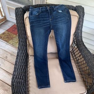 American Eagle Low-Rise Jeggings